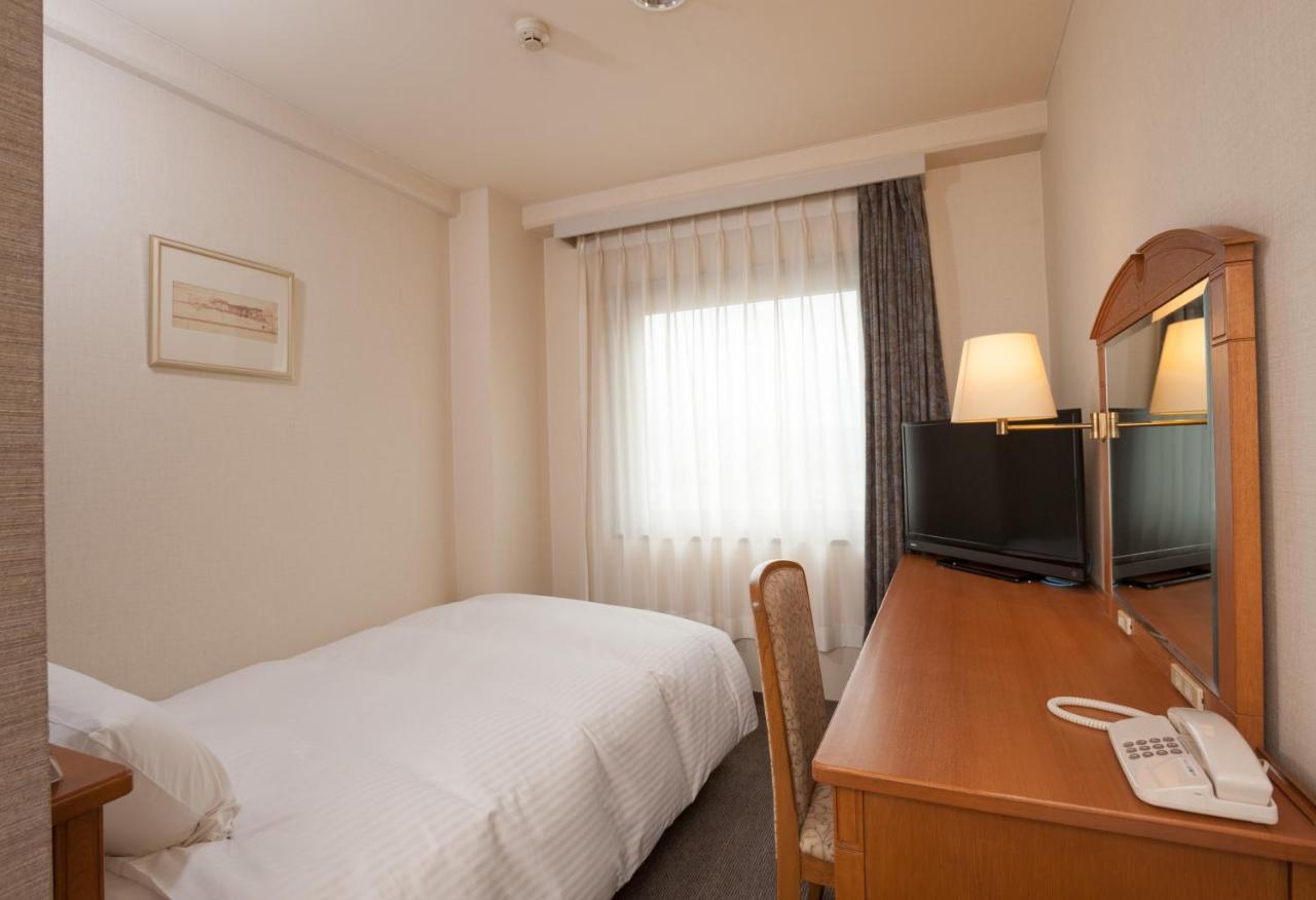 Hotel Kinsuien Saiki Zewnętrze zdjęcie